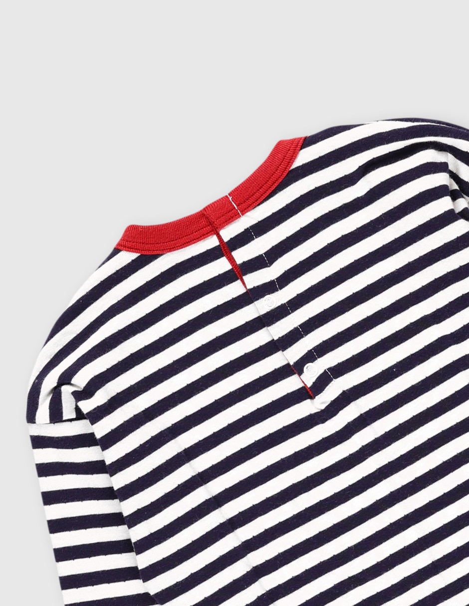 Playera manga larga para bebé 4