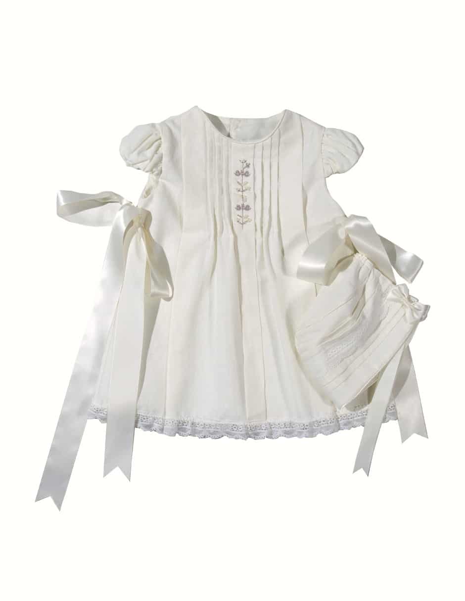 Set bata Fanny Avila para bebé niña