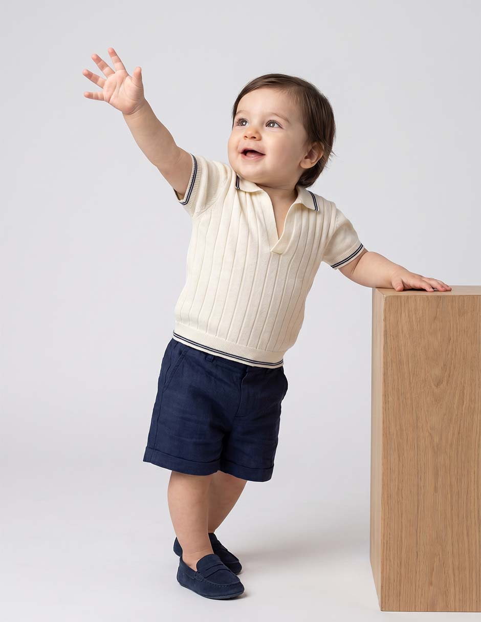 Playera tipo polo de algodón para niño Playera tipo polo de algodón para niño