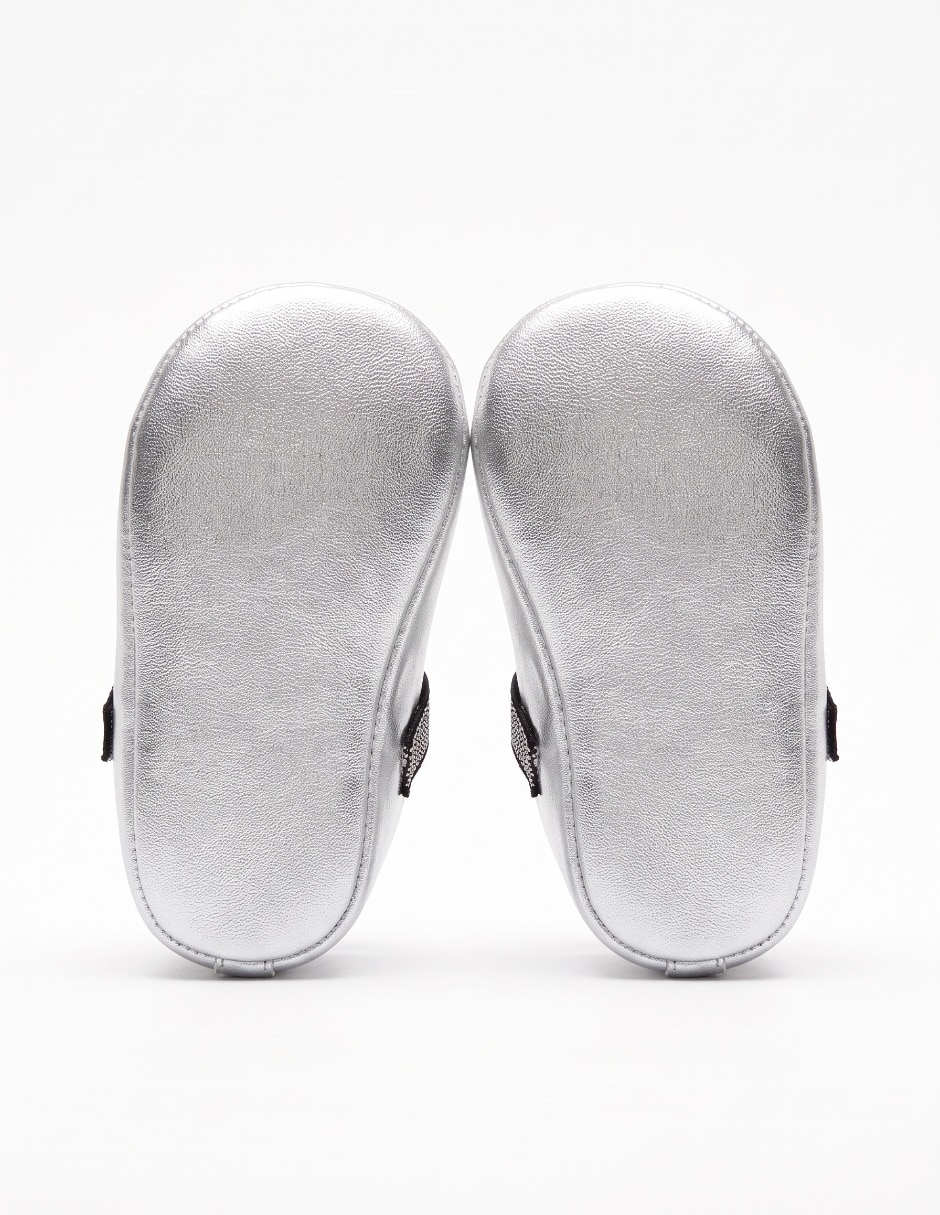 Zapato sintético para niña 4
