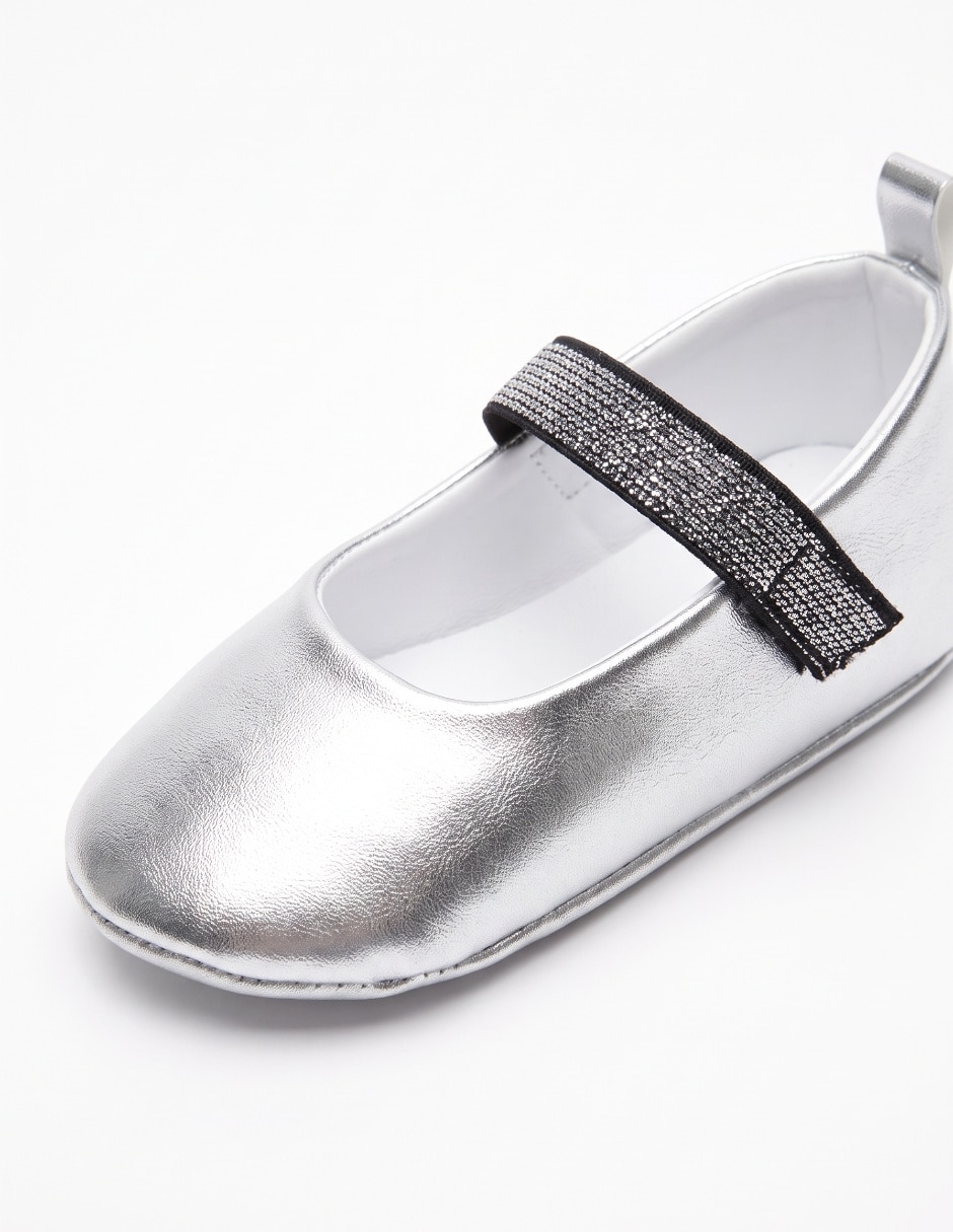 Zapato sintético para niña 5